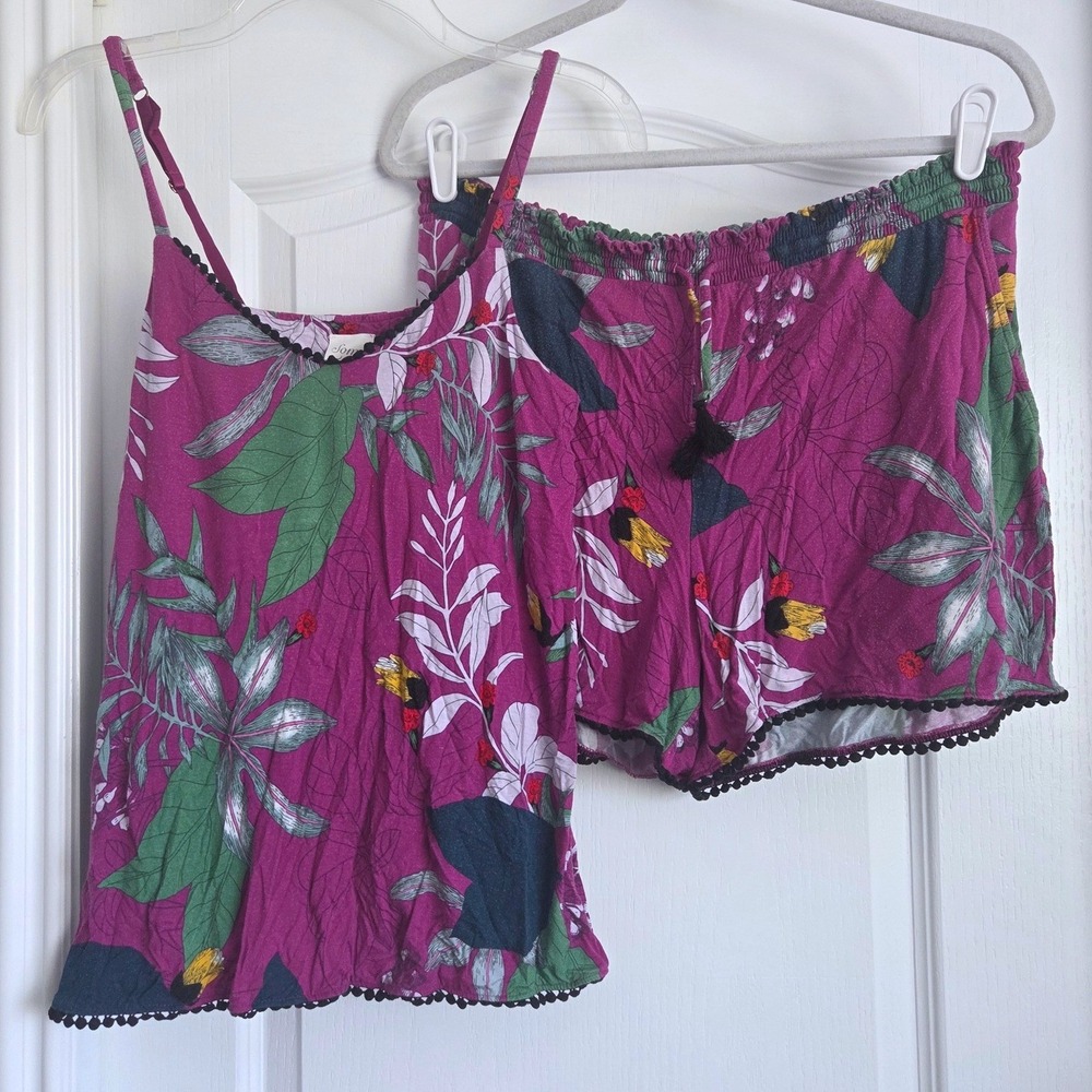 Soma Intimates Magenta Tropical Floral Pajama Set Cami and Shorts Pom Trim Sz ML